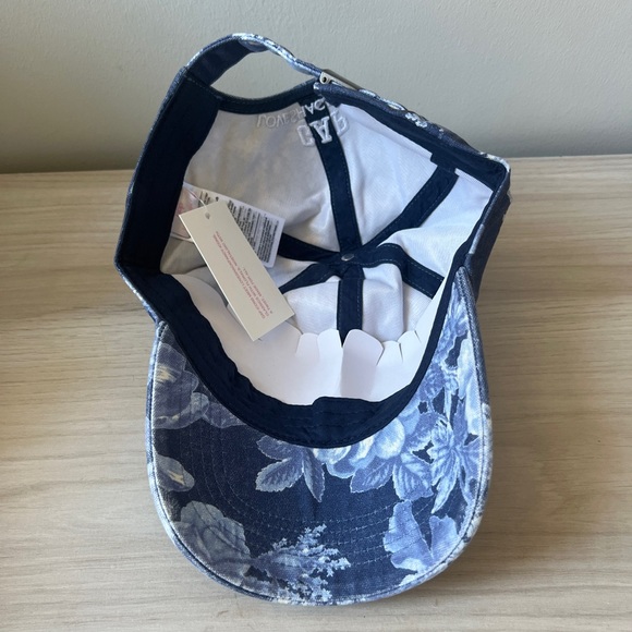 NWT Gap x LoveShackFancy Floral Baseball Hat - Picture 3 of 6